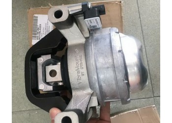 奥迪RS6 RS7机脚胶 方向机 发电机 起动机