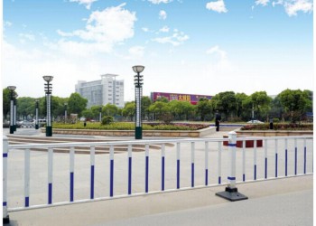 南宁锌钢护栏道路护栏批发价市政护栏厂家