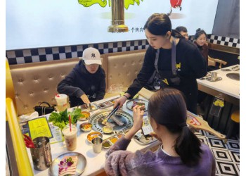 西傲榴莲烤肉加盟有什么要求？开店有什么优势