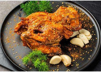 吃到满足 麻辣客官手撕鸡带您体验味觉享受