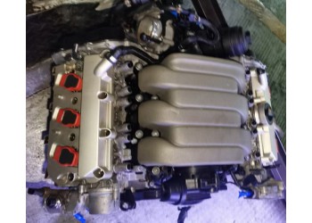 奥迪Q5 3.2发动机 机脚胶 氧传感器 冷疑器 空调面板