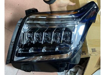 2017款 凯雷德大灯 发电机 汽油泵 起动机 减震器