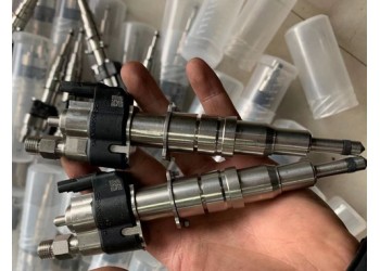 宝马7系 X5 X6喷油嘴 分动箱 发电机 减震器