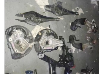 奥迪RS3 TTRS 2.5T羊角 后托臂 元宝梁 下摆臂