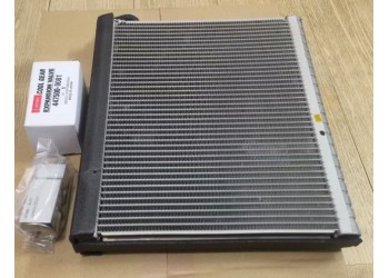 丰田 霸道 蒸发器芯 膨胀阀 冷气泵 发电机 水泵