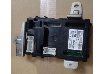 英菲尼迪FX35车身模块 机油散热器 冷疑器 刹车盘