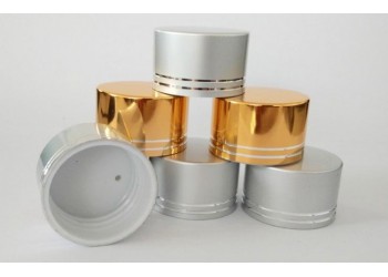 塑料盖生产厂家，塑料盖定做厂家，塑料盖加工厂家，瓶盖生产厂家