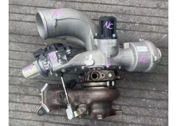 奥迪Q5L 2.0增压器 节温器 节气门 发电机