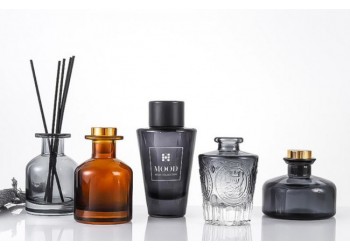 香薰瓶生产厂家，玻璃瓶生产厂家，香薰玻璃瓶生产厂家