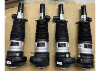 宝马7系 G12减震 X5 X6 X7 G05前后减震器