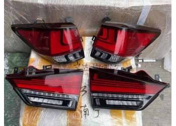 2021款雷克萨斯RX270 RX300流水尾灯 方向机