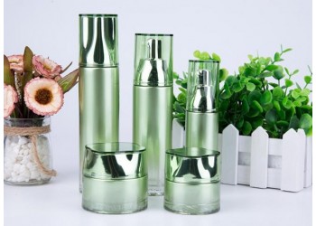 玻璃瓶烤漆厂，玻璃瓶喷漆厂，玻璃瓶喷涂厂，玻璃瓶喷油厂