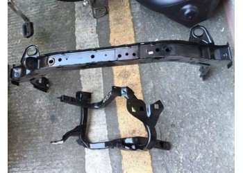 jeep 指南者前杠内铁 大灯支架 倒车镜 鼓风机