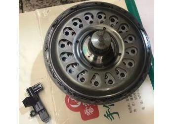 宝马F80 M3 双离合波箱离合器 活塞 三元催化