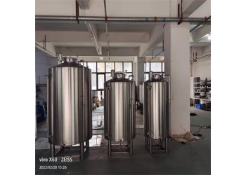 金昌市康之兴密封储酒罐大型立式储酒罐铸造品质量大从优厂家直供