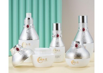 广州玻璃分装瓶喷涂加工厂家
