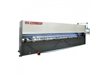 FLC3000-4020梁发记高速光纤激光切割机