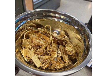 专业回收黄金首饰铂金彩金K金白金足金条钻石钻戒