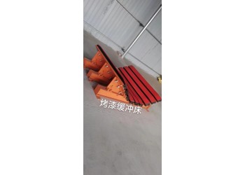 新疆电厂国龙带宽800缓冲床