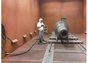 供应全自动封闭式大型工业喷砂房