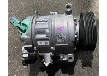 奥迪Q5冷气泵 电子扇 冷疑器 刹车分泵 方向机 水箱