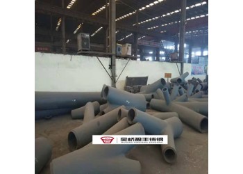 在建筑中铸钢节点的造型和钢结构中使用的效果