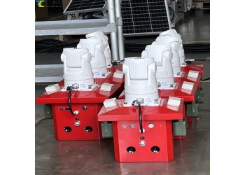 智能综合激光驱鸟器 - 多模态驱鸟技术，打造无鸟害安全区