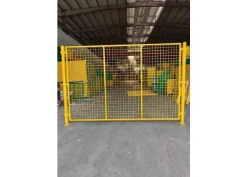 仓库车间隔离防护围栏网厂家现货直供浸塑车间隔离网