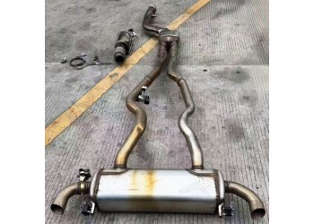 宝马M240i-G42 B58排气管 三元催化 汽油泵